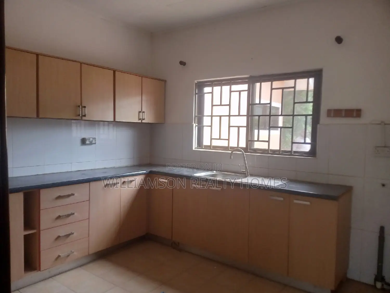 3bdrm House in Devtraco Estate, Spintex for rent