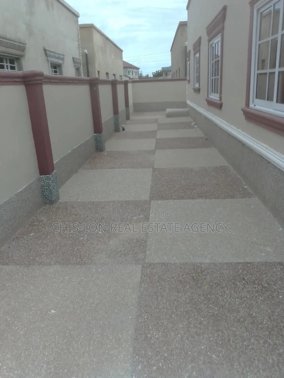 3bdrm House in Tuba Kasoa. for sale