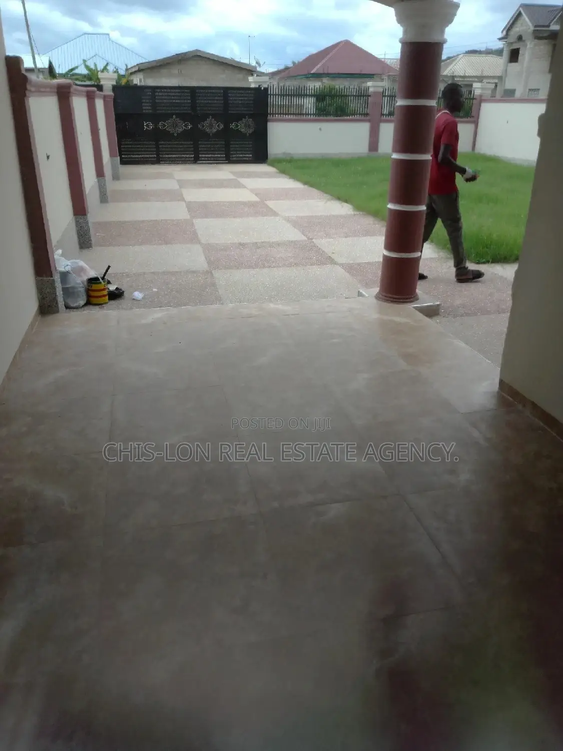 3bdrm House in Tuba Kasoa. for sale