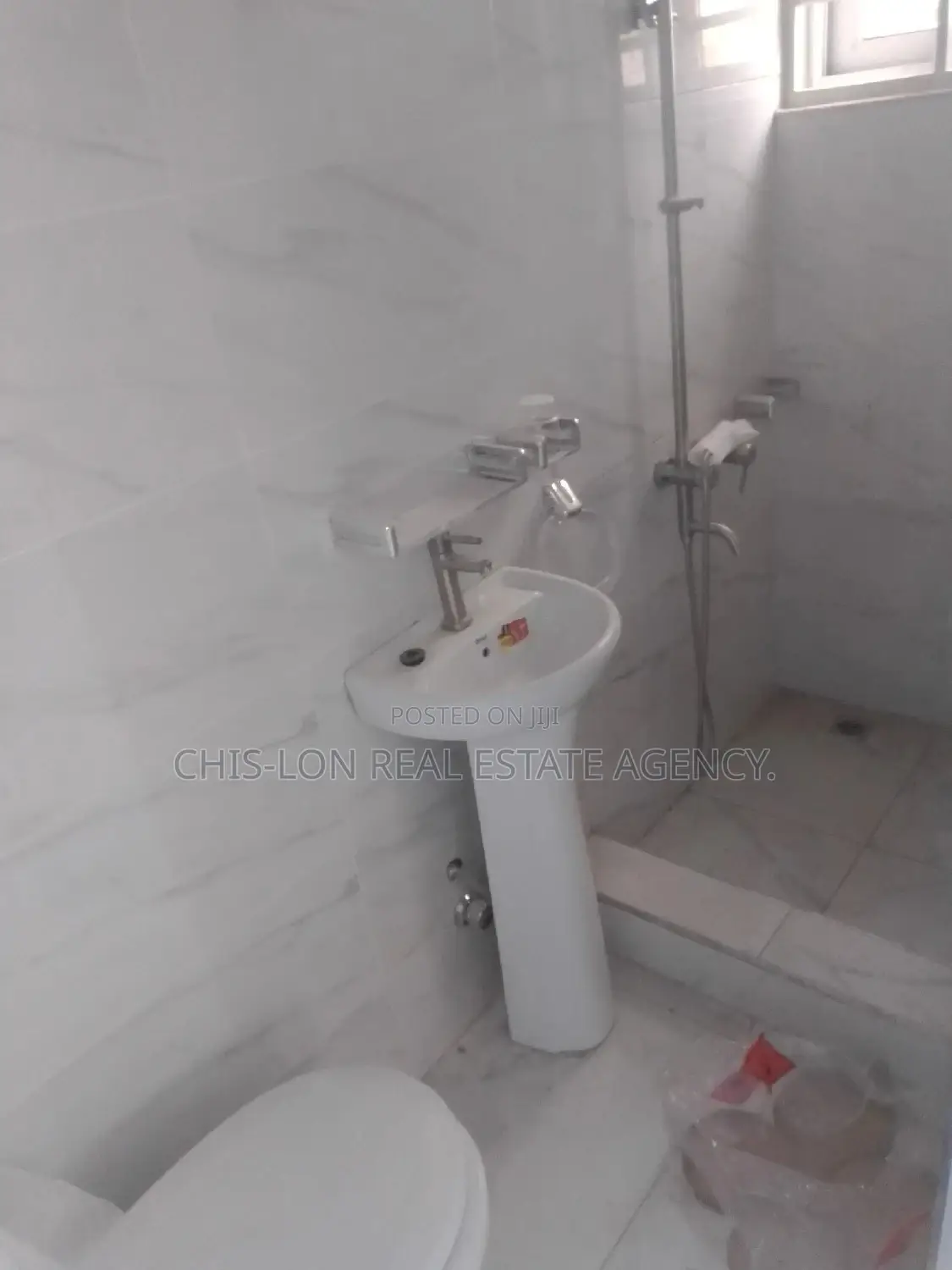 3bdrm House in Tuba Kasoa. for sale