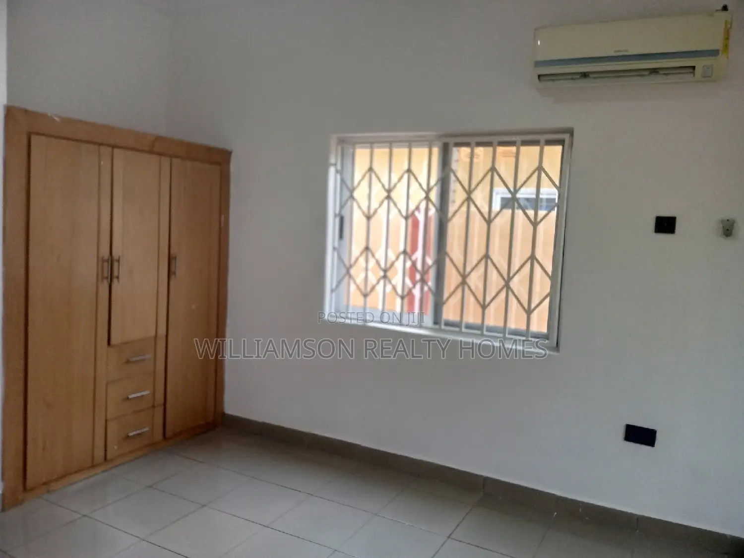 Furnished 3bdrm House in Hfc Estate, Spintex for rent