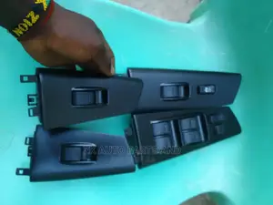 Power Door Rollers(Switch)
