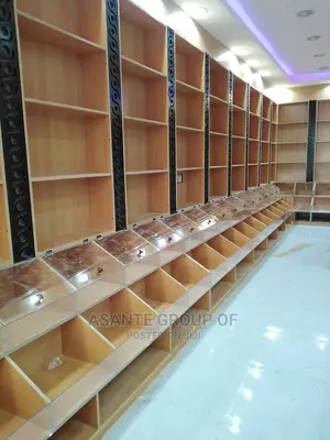 Quality and Modern Shelves for Super Markets and Malls