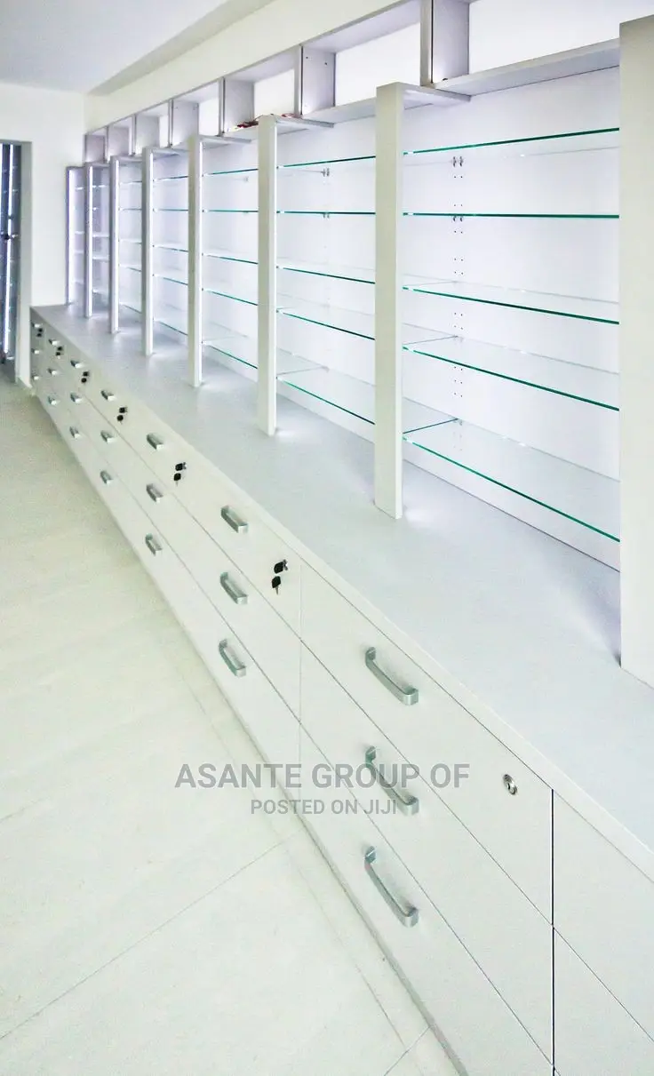 Quality and Modern Shelves for Super Markets and Malls