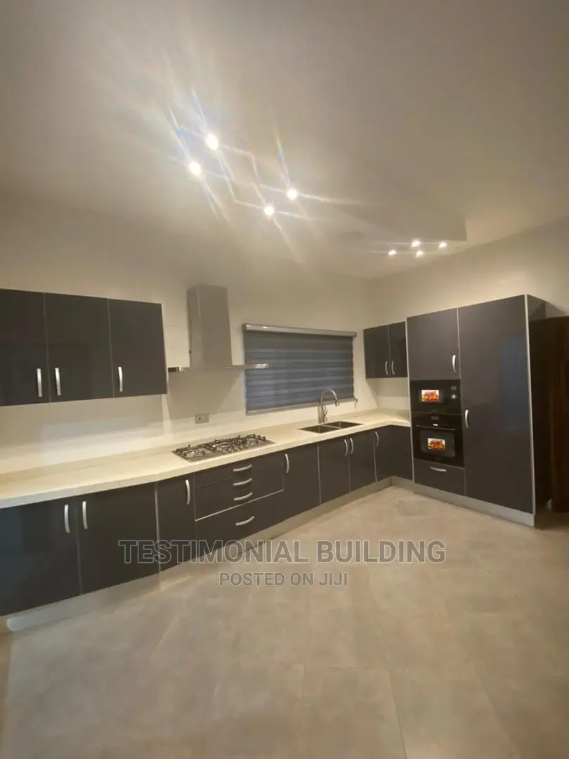 4bdrm House in Testimonial Building, Lake Side Estate for sale