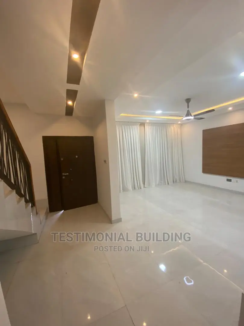 4bdrm House in Testimonial Building, Lake Side Estate for sale