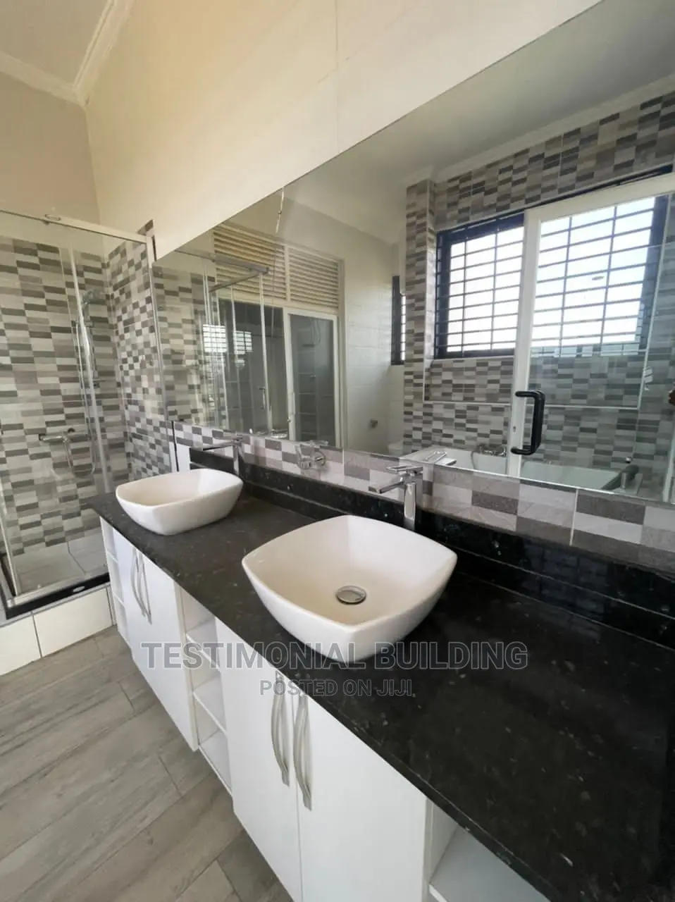 4bdrm House in Testimonial Building, East Legon for rent