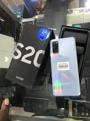 New Samsung Galaxy S20 128 GB Blue