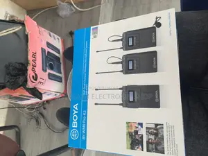Professional UHF Boya Wireless Microphone