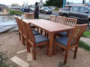 Morden Dinning Table With 8 Chairs