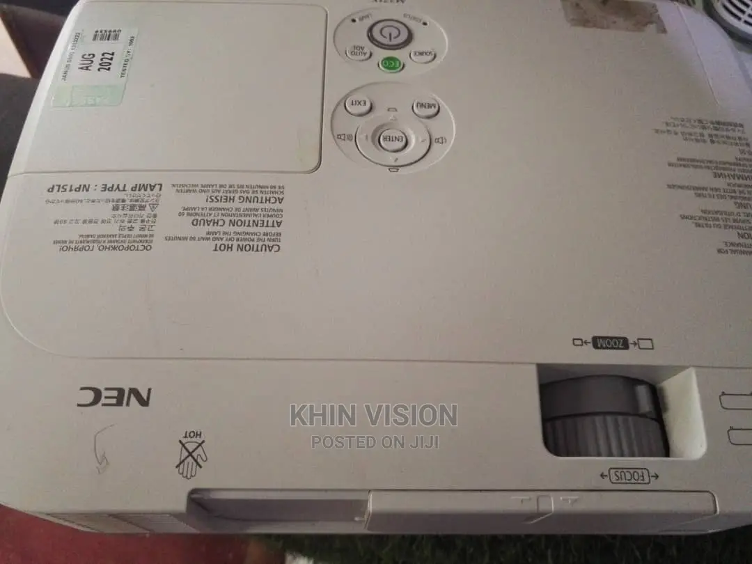 Projectors With HDMI at Affordable