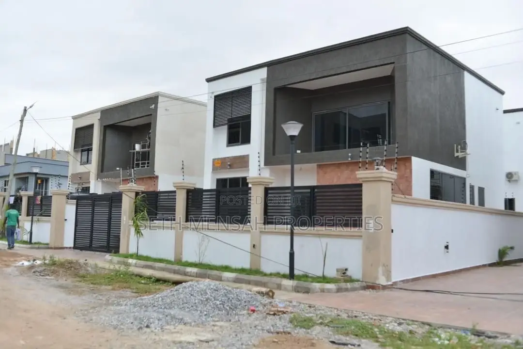 Furnished 4bdrm House in Spintex for sale