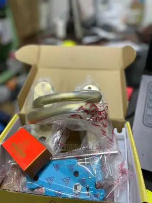 Nevevelo Luxury Door Lock (Normal Size)