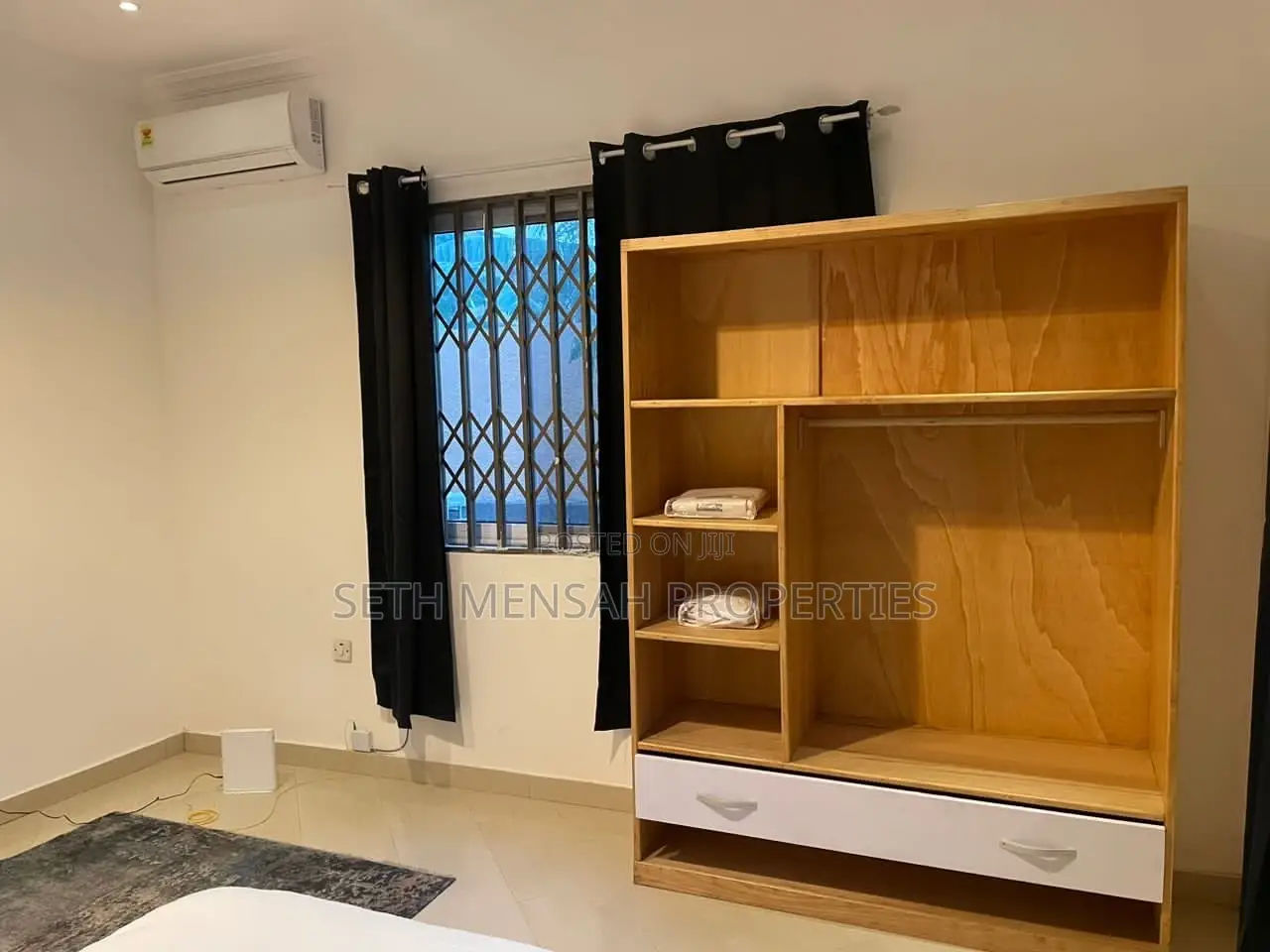 Furnished 4bdrm House in Labone for rent