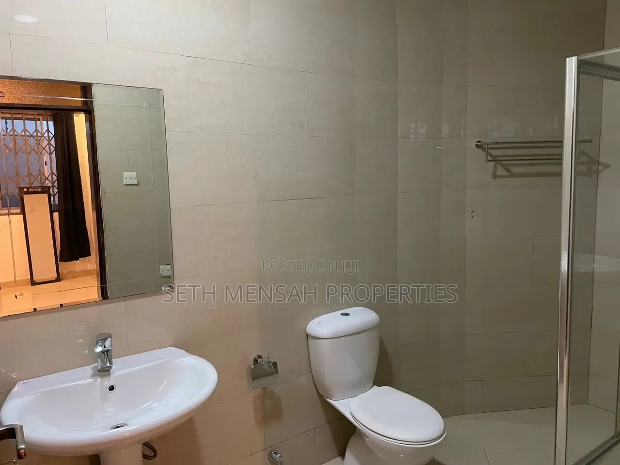 Furnished 4bdrm House in Labone for rent