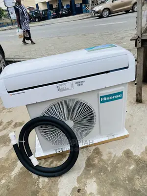 Uniquely Stylish Hisense Split Typs Airconditioner(R410gas)