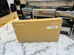 High Quality Brightness  UHD Samsung Smart 55” Bu8000