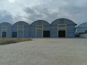 5000 SQM Warehouse With Offices at Tema