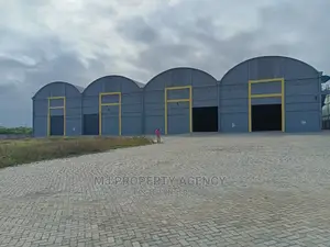5000 SQM Warehouse With Offices at Tema