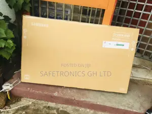 Essential Samsung 55 Inches Glossy Led 138cm Bu80