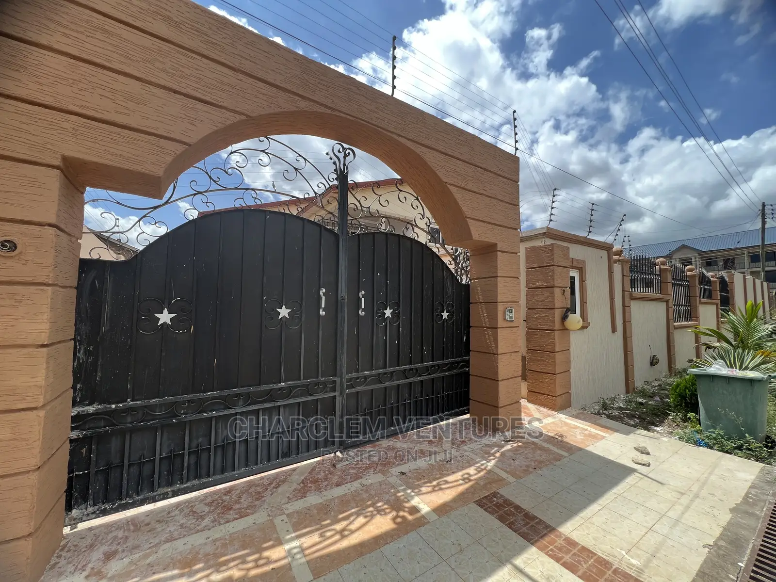 5bdrm House in Charclem Ventures, East Legon for sale