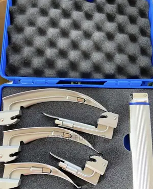 Fiberoptic Laryngoscope 5 Blades + 1 Handle for Adult and Child Use