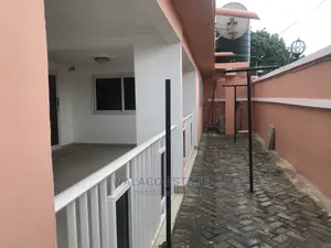 3bdrm House in Walako Estate, North Industrial Area for rent