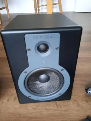 M Audio Bx5a Deluxe Studio Monitor