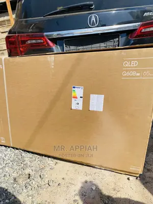 Adorable Samsung 65” Smart QLED Crystal Clear Tv 65Q60A.