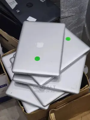 Laptop Apple MacBook Pro 2012 6GB Intel Core I5 HDD 500GB