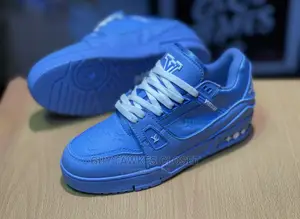 Louis Vuitton Sneakers