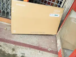 Glossy Led 55 Inches Clear Uhd Samsung Crystal Tv