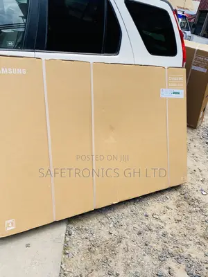 Grab Samsung 75 Inches Glossy LED UHD Tv 