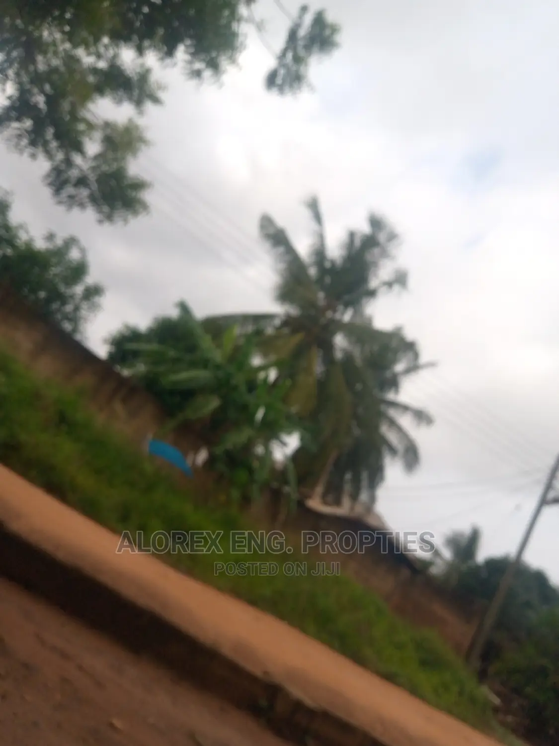 3bdrm House in Self Compound, Oyarifa for rent