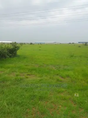 For Sale 700 Acres At. Dawhenya to Aflao
Road