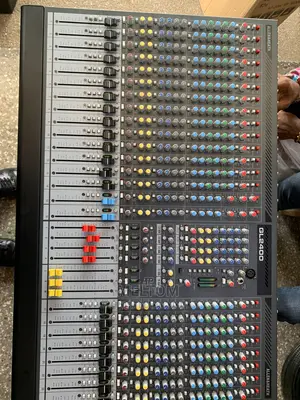 24channels Raw Mixer (Allen Heath GL2400)