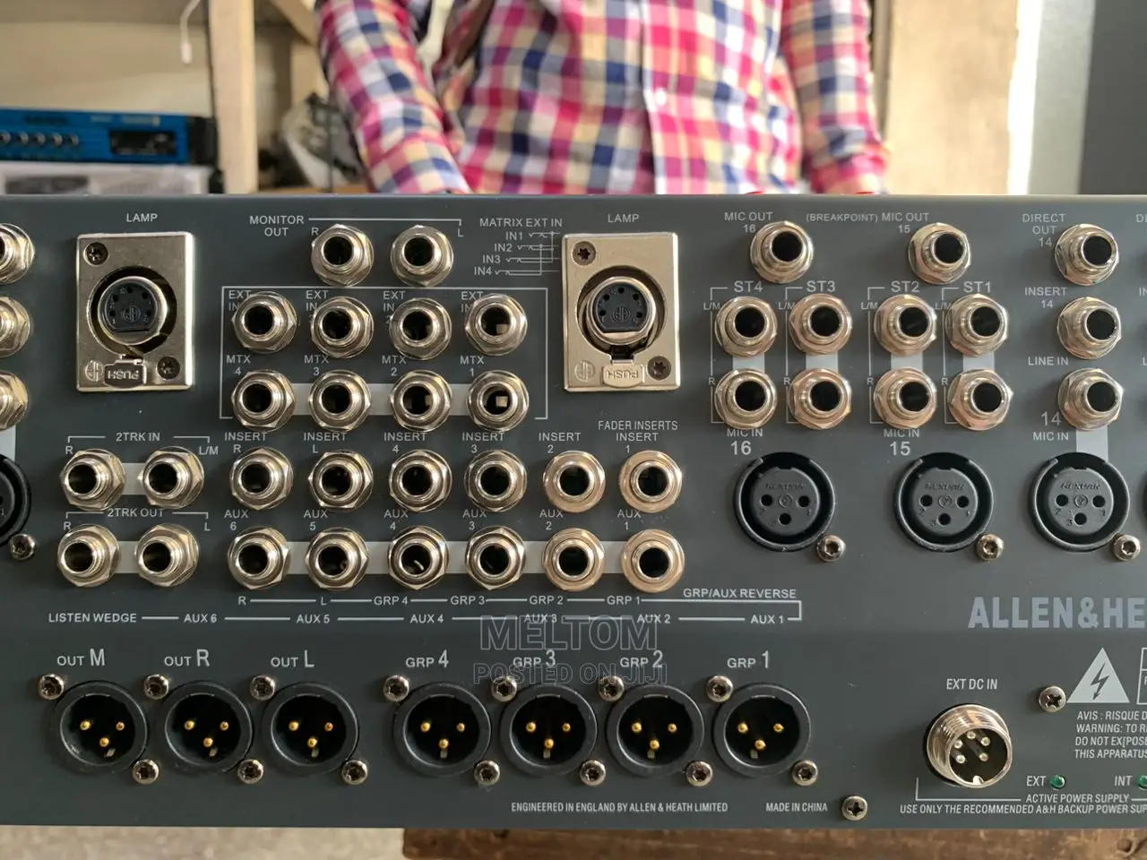 24channels Raw Mixer (Allen Heath GL2400)