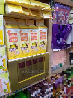 Types of Scar and Stretch Marks Removal Gel