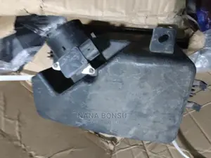 Toyota Corolla Air Flow Meter and Air Cleaner Box