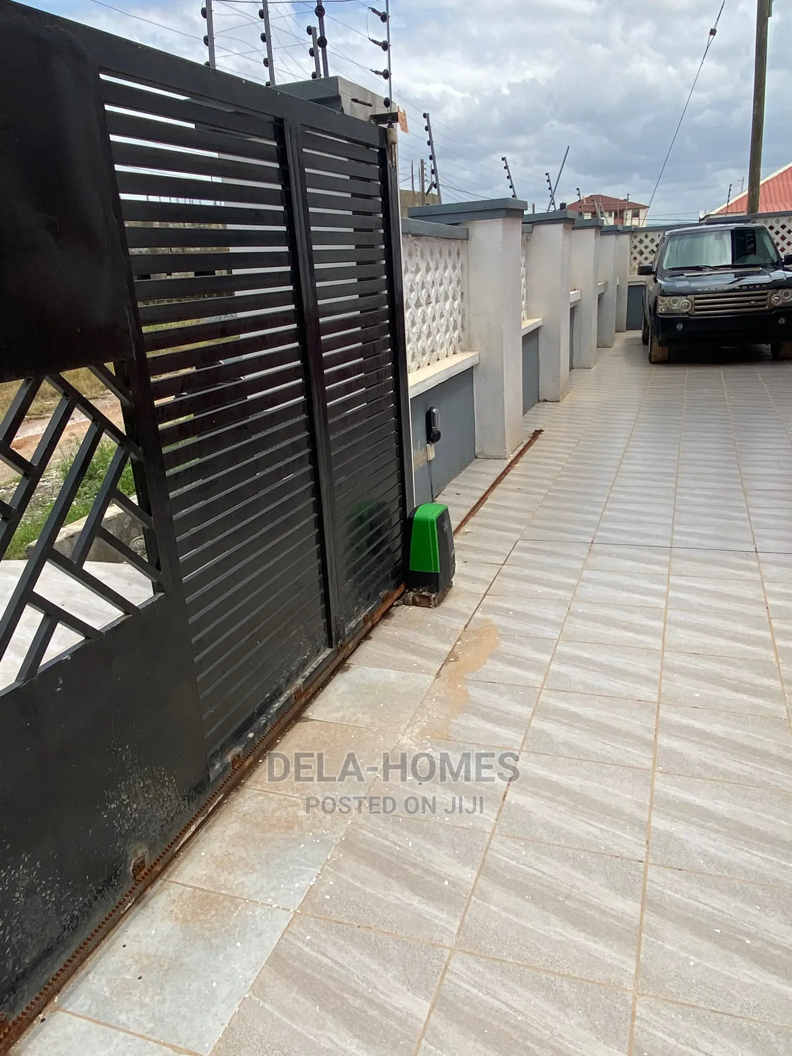 2bdrm Apartment in Lakeside Estate, Ashaley Botwe for rent