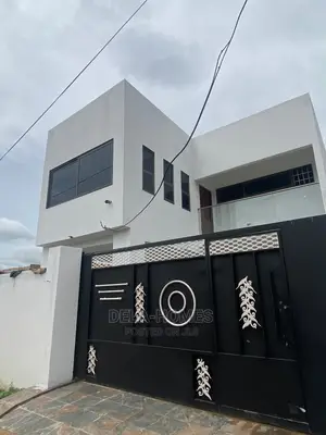 3bedroom Duplex HSE for Rent at Adenta-New-Legon.