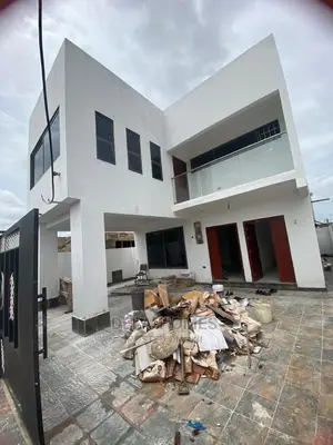 3bedroom Duplex HSE for Rent at Adenta-New-Legon.
