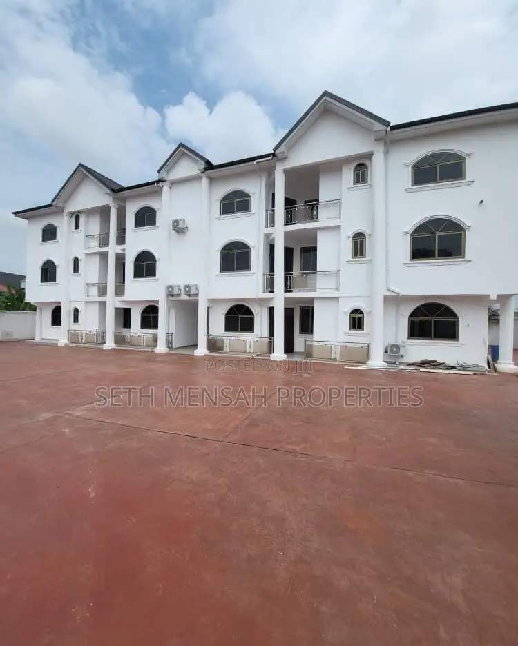 3bdrm Apartment in East Legon for rent