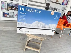 Dynamic Color FHD Smart LG LM637 32” Tv