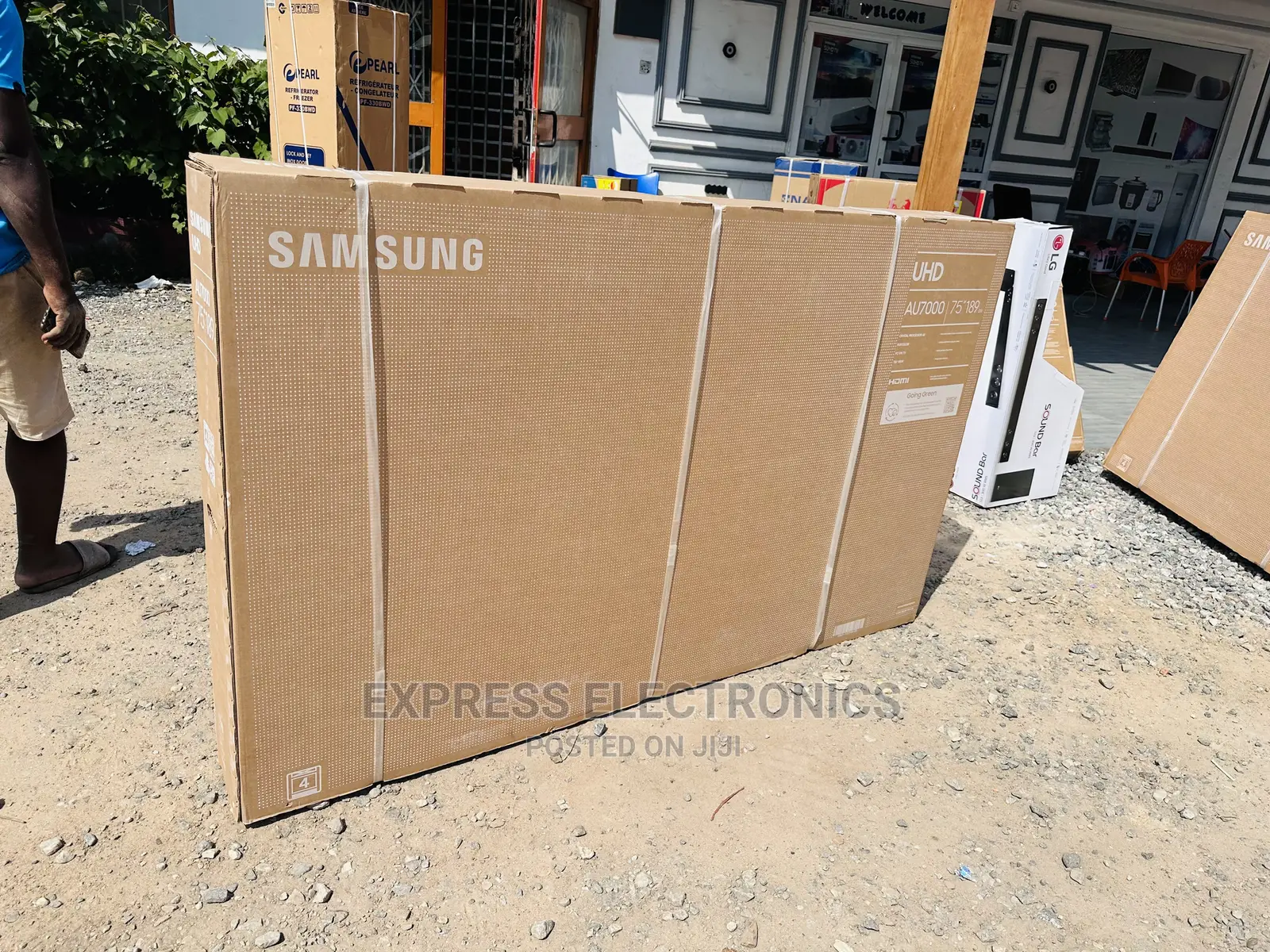 10gig Home of Quality TVS Samsung UHD Smart 75”Au7000