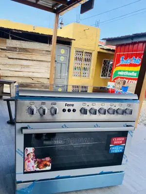 Unique 4 Gas Burner With Oven Grill(Ferre 50x55),