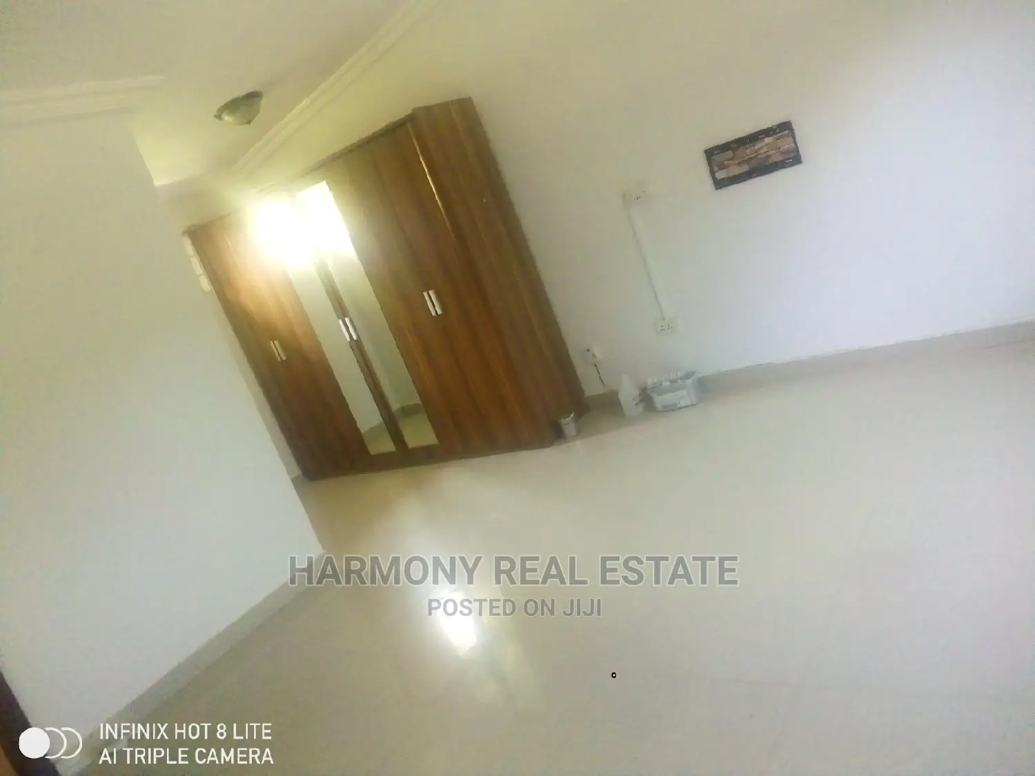 4bdrm House in Dzorwulu for sale