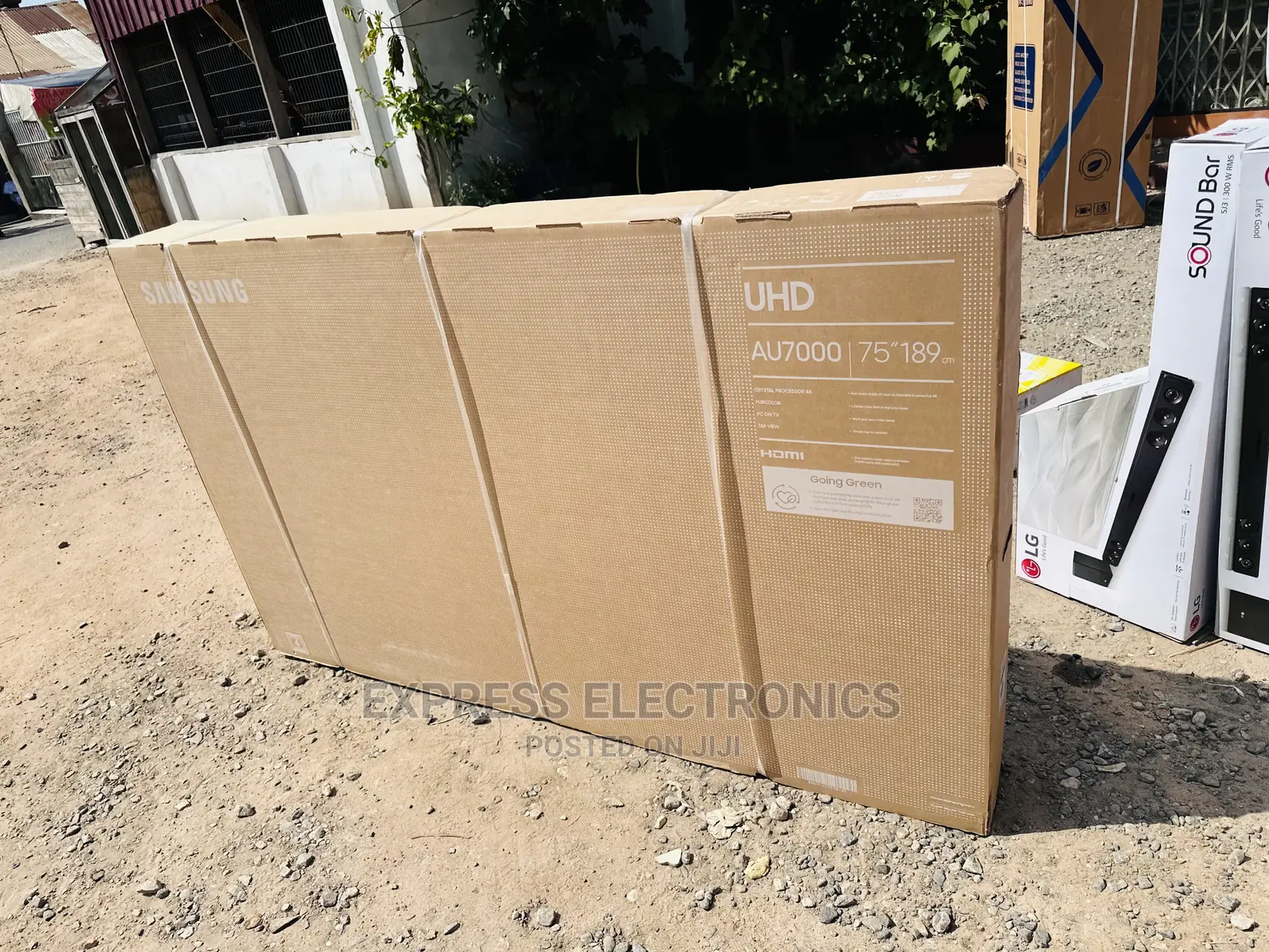 Neatly Sealed Samsung UHD Display 75”Au71000 Tv