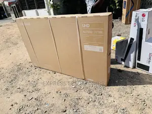 Smart Hub Slim UHD Dynamic Samsung 75”Au7100