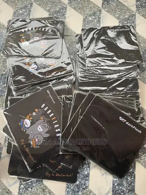 Dark-Flash Mousepad
